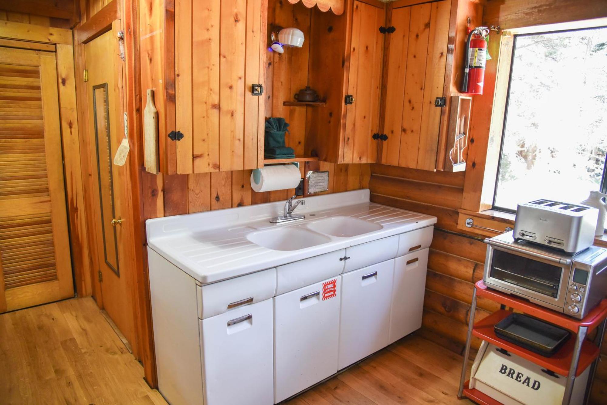 Bear Bait Cabin In Upper Valley With High Speed Wifi 레드 리버 외부 사진